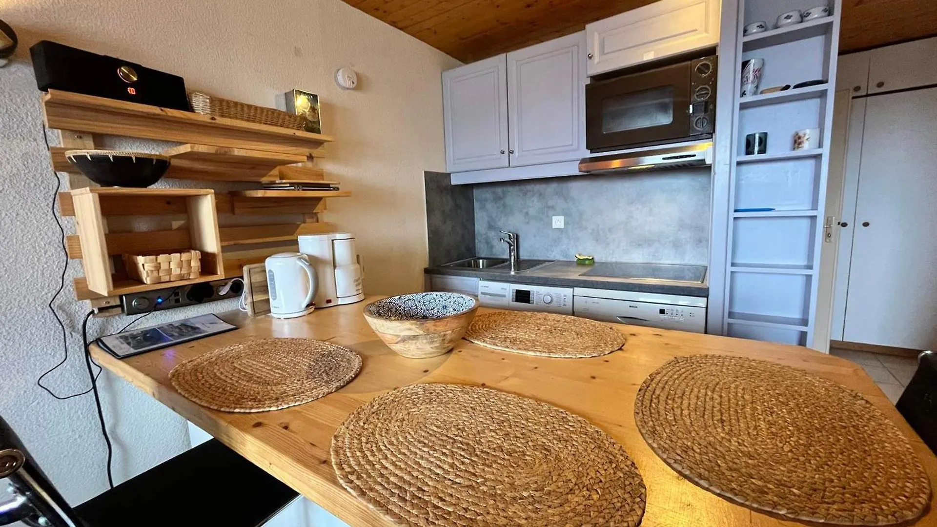 Daire Joli T3 Ensoleille, Proche Centre, Avec Balcon, Parking Et Casier A Ski - Fr-1-624-89 Samoëns